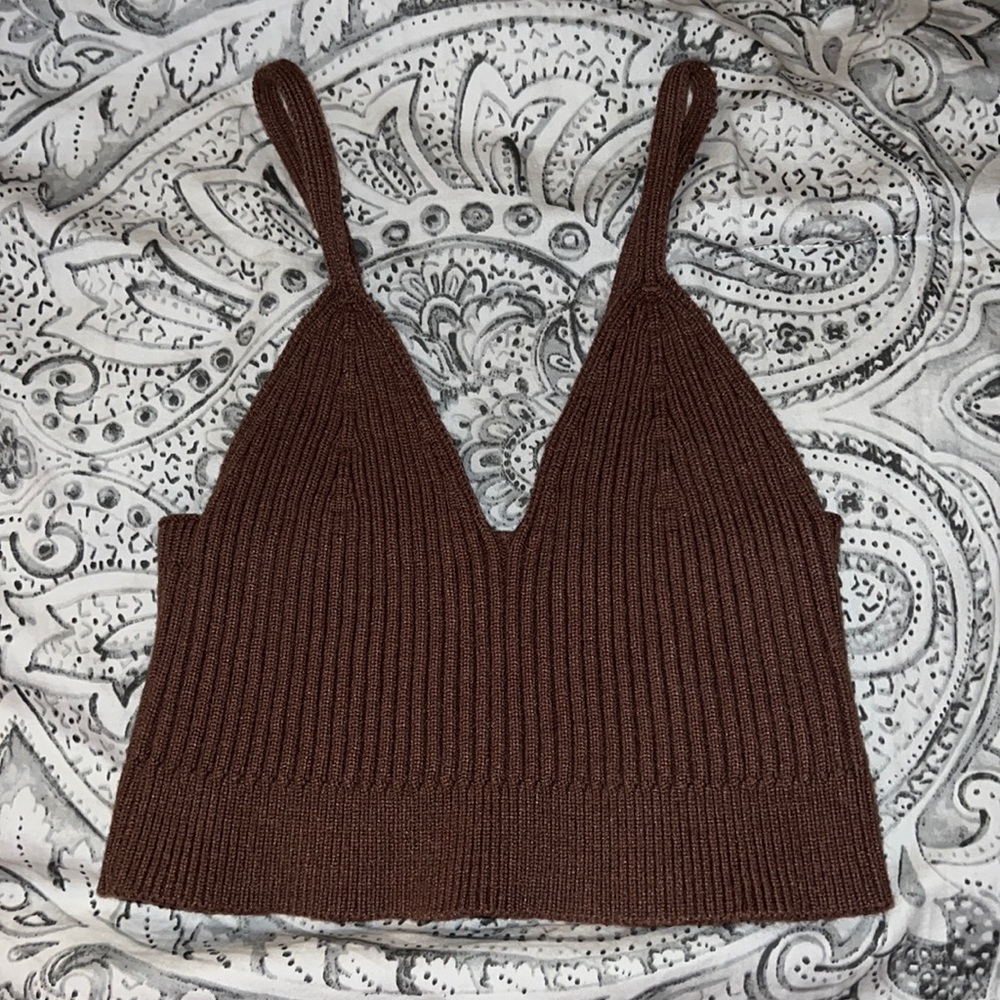 Brown teddy knotted crop top🐻
